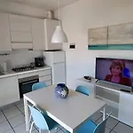 Cod. 456 Taunus Vacanze דירה מרצ'לי